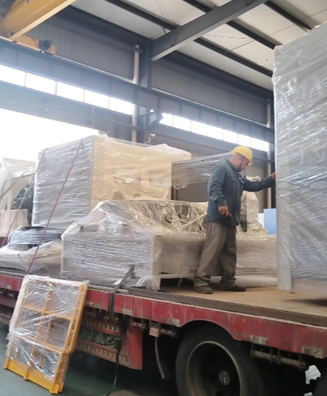安阳喷砂机软管易破损？选择与保养技巧
